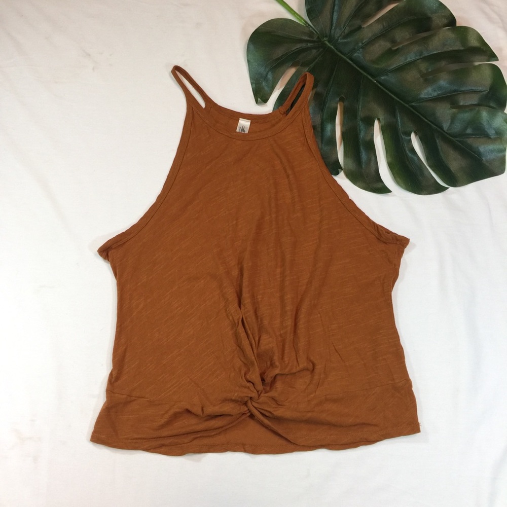MACHINA | twist front tank